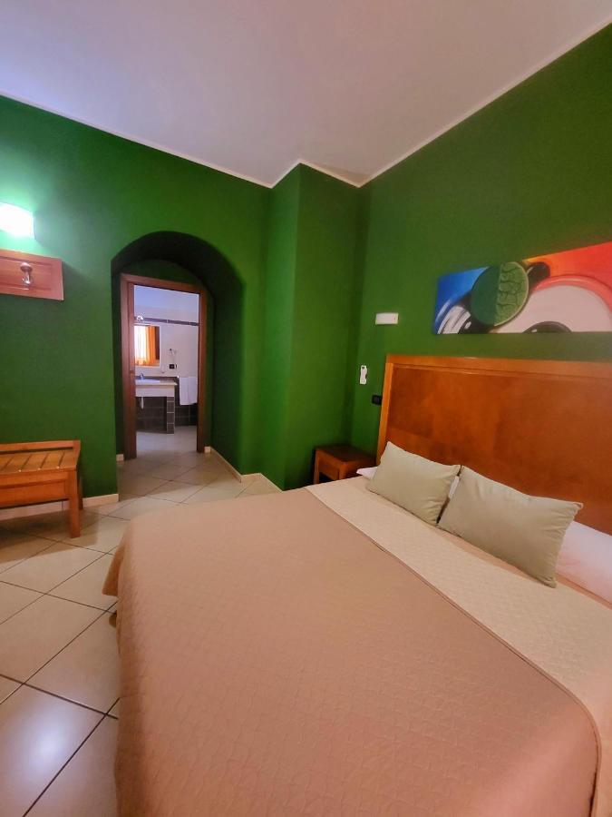 Hotel Federico II Castiglione De Sicilia Exterior foto